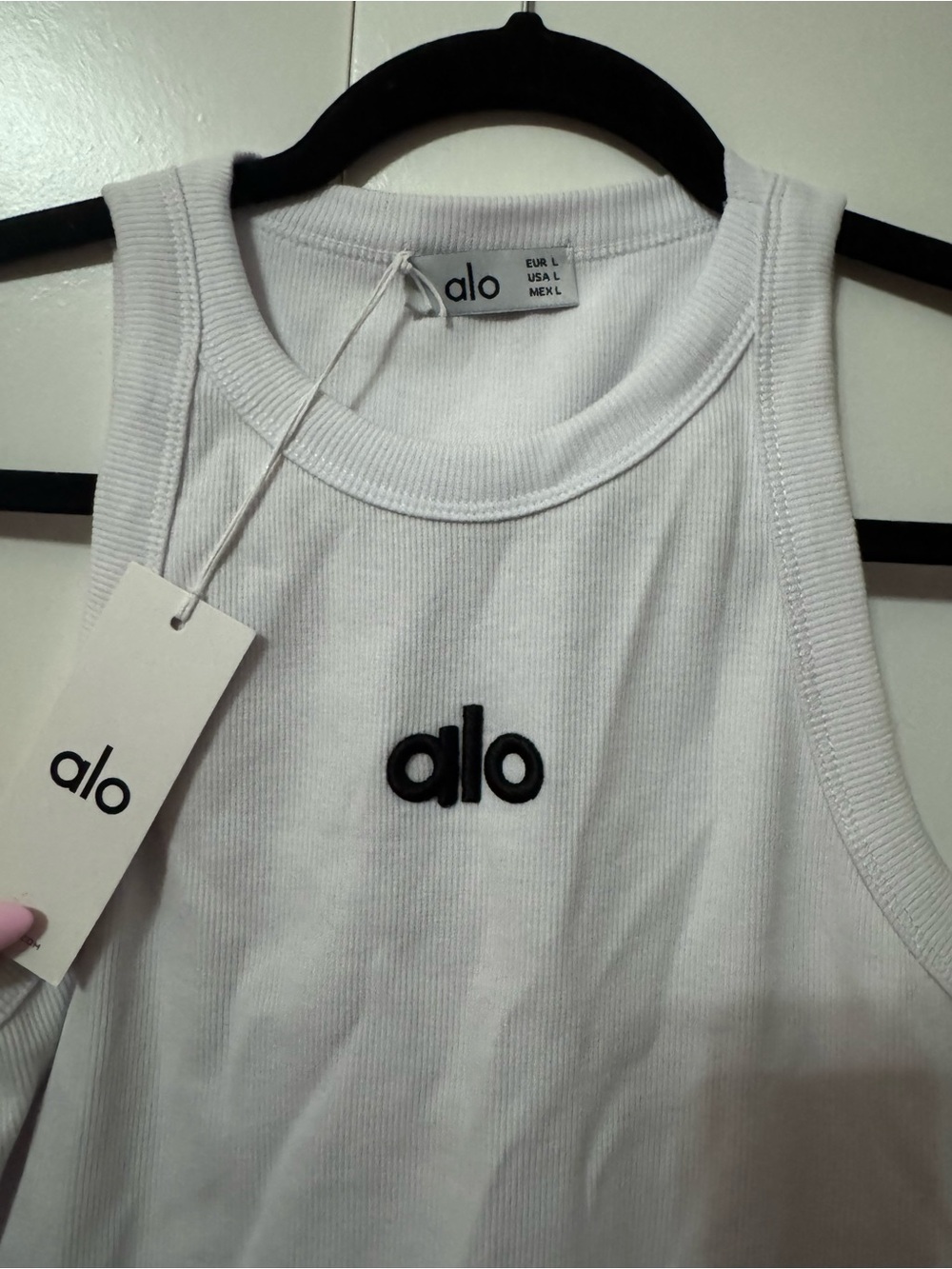 ALO Yoga White Ribbed Tank Top with Black Logo